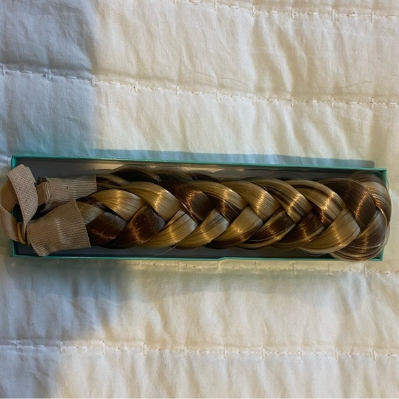 NIB - Madison Braid - Picture 2 of 2